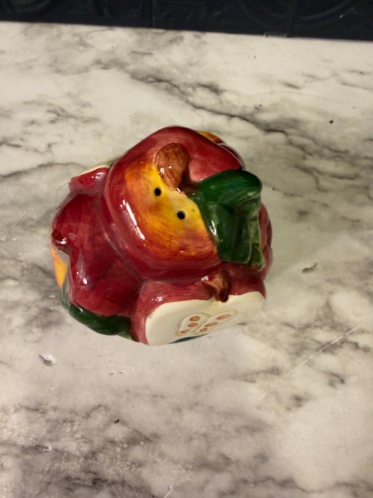 Apple Bushel Salt and Pepper