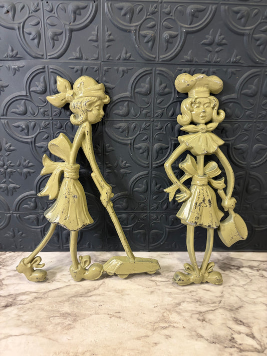 Sexton Set of 2 Aluminum Women