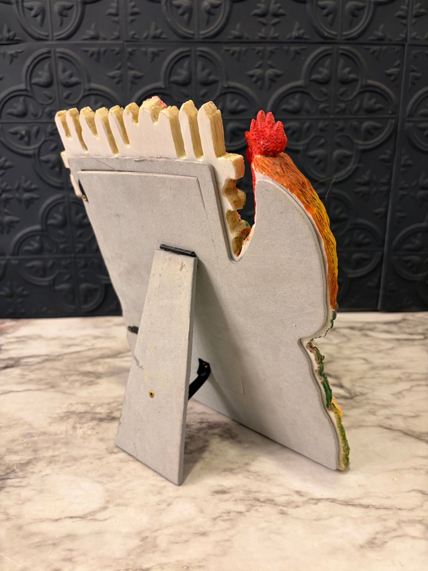 Hobby Lobby 3D Rooster and chicks Frame