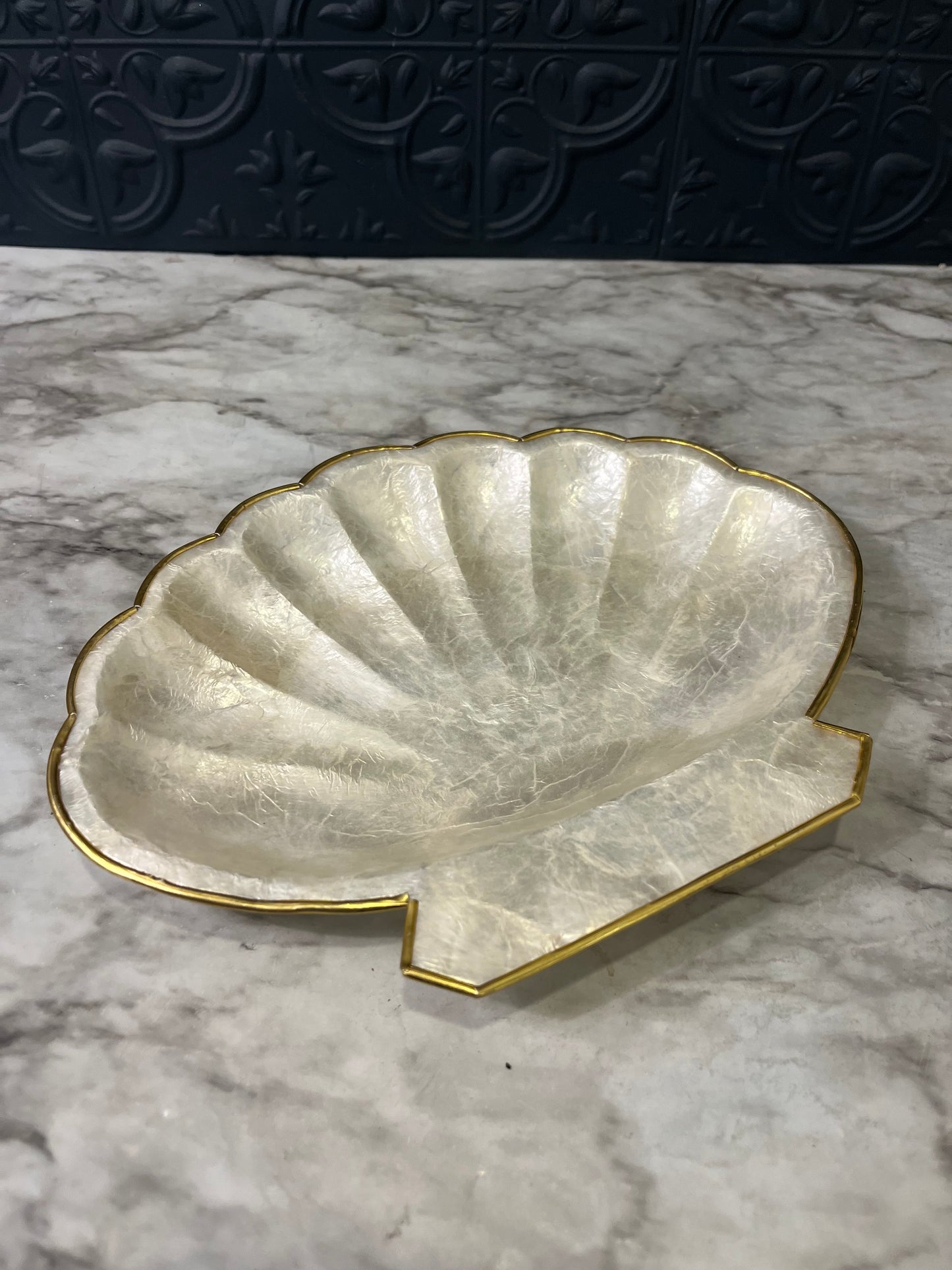 Capiz clam shell Tray small