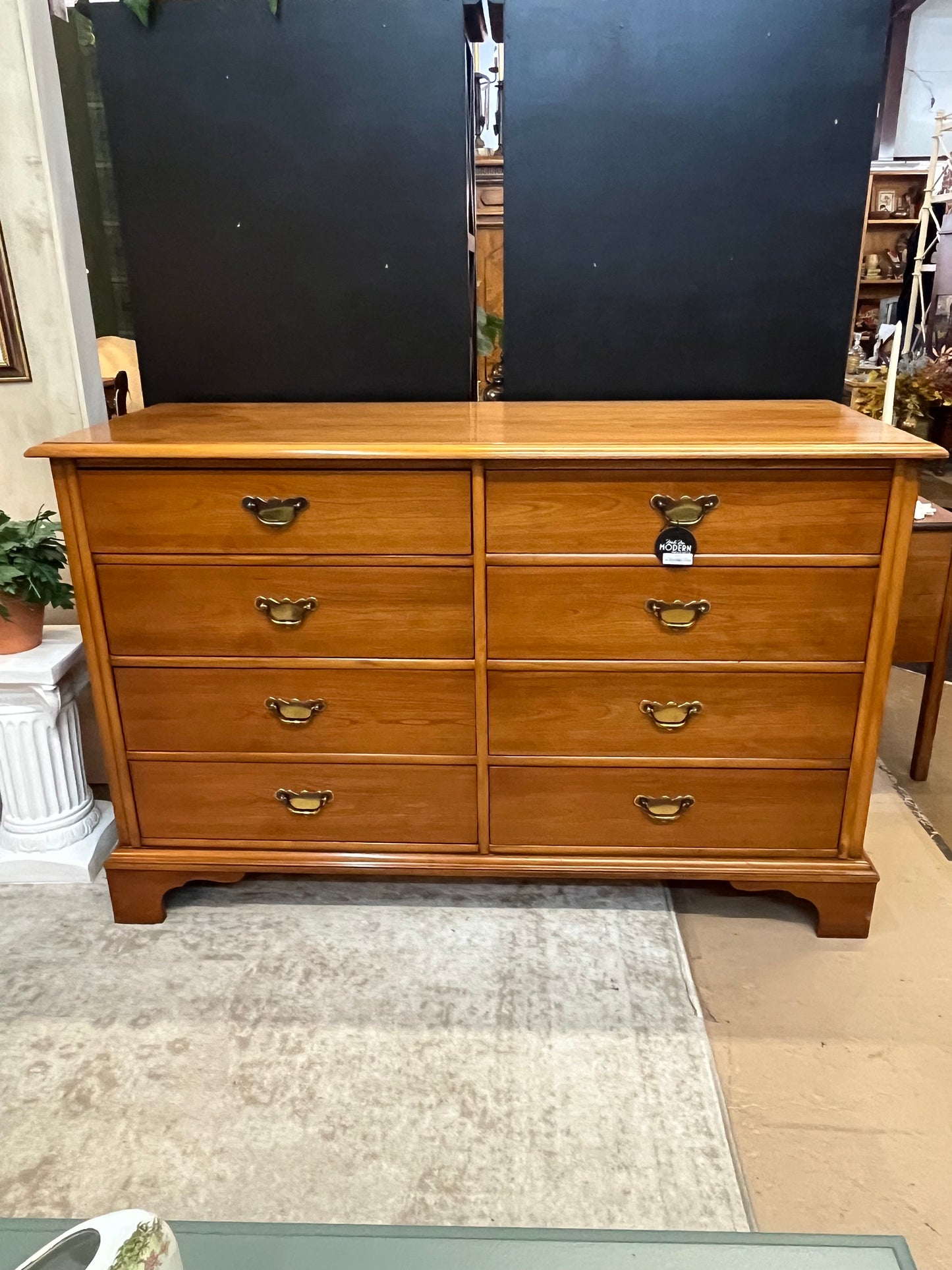 Maple Lammerts Dresser