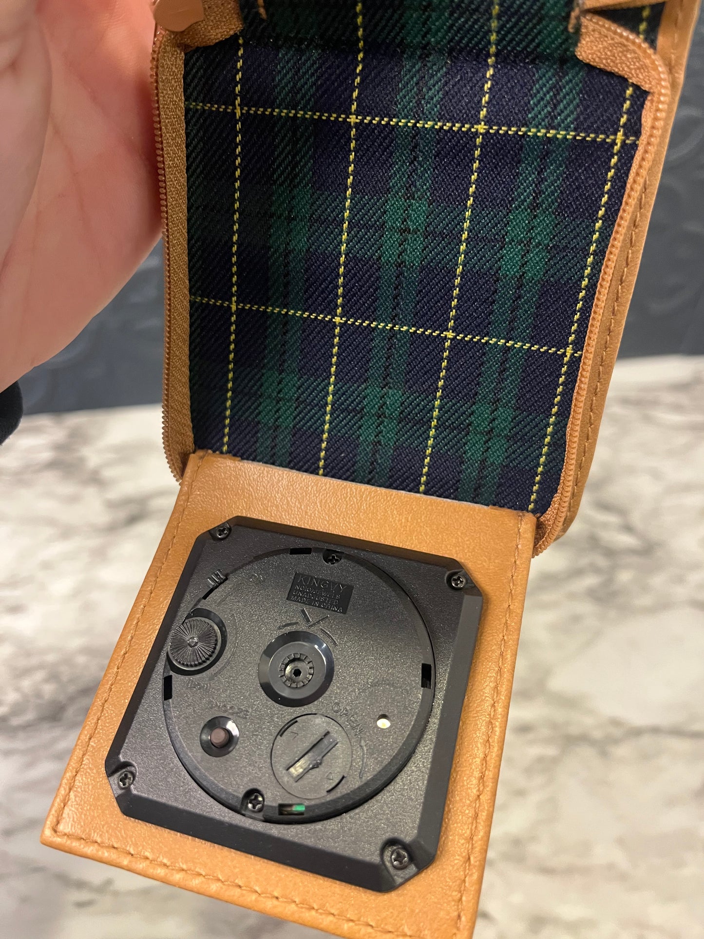 Travel Clock in Leather