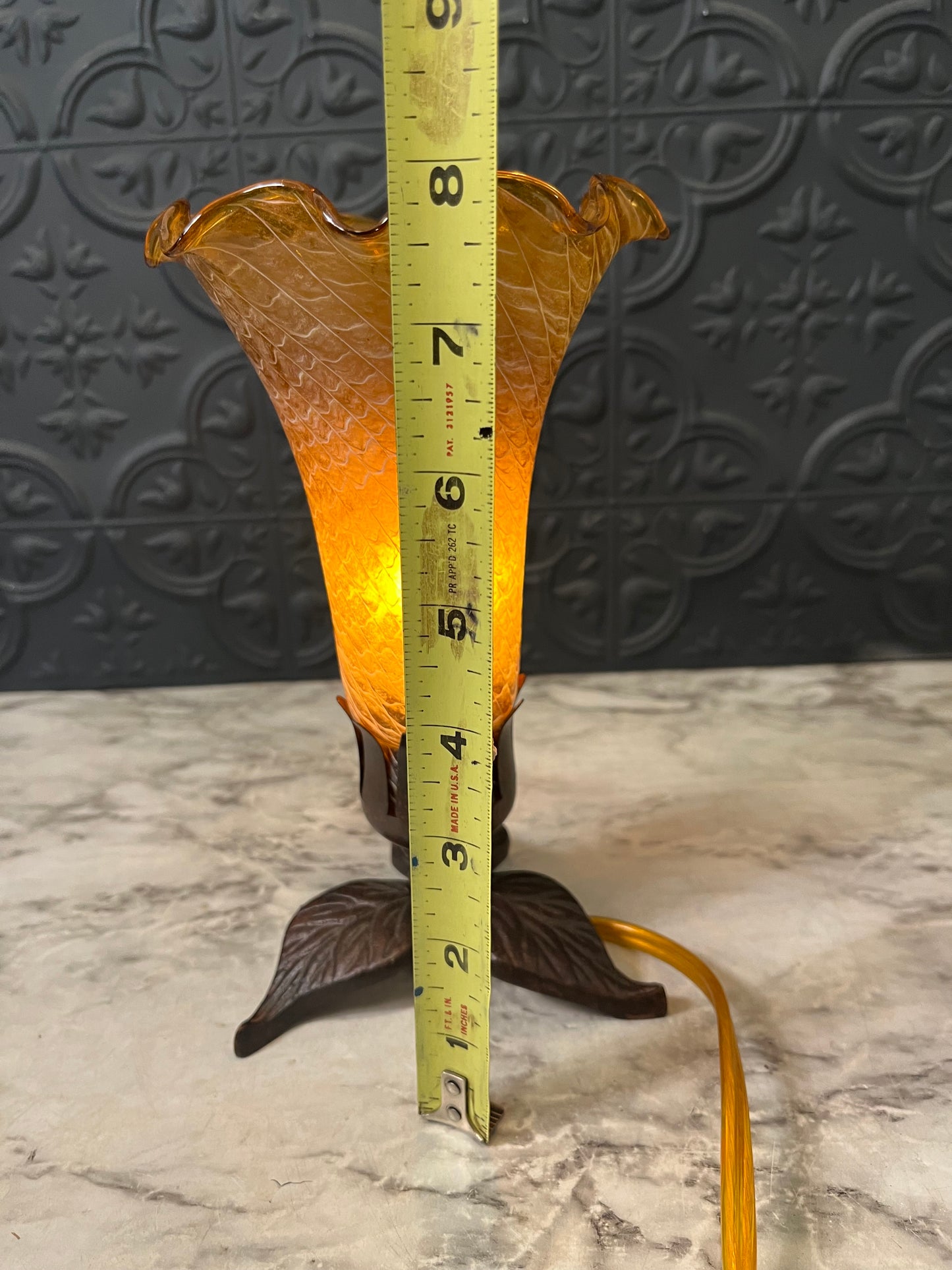 Tiffany Style Amber Tulip Lamp
