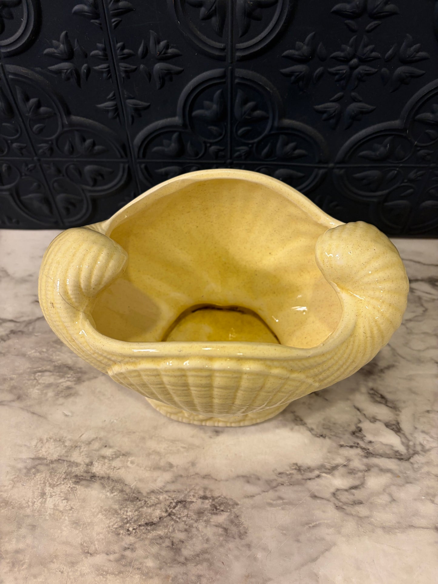 Pale Yellow Shell Detail Planter