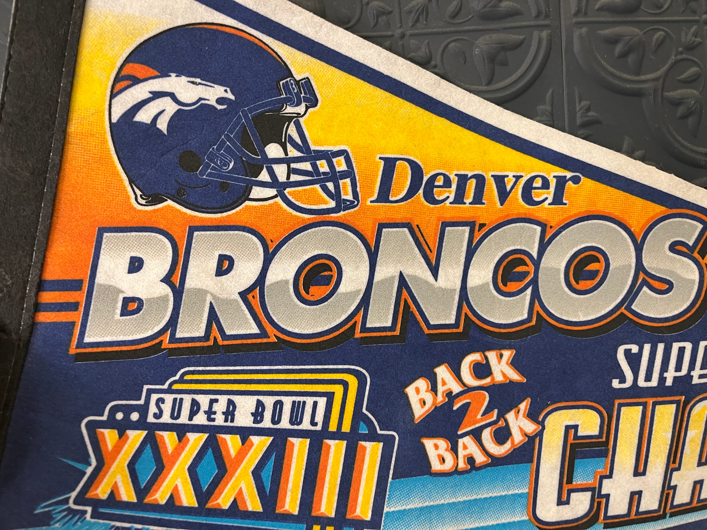 Broncos Super Bowl 33 Pennant