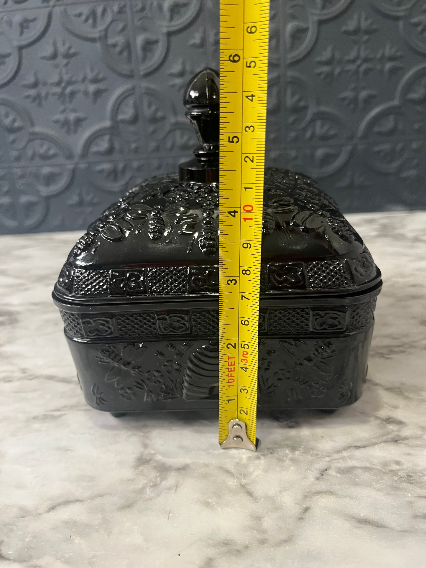 Tiara Black Onyx Honey Bee Hive Footed Candy Jar