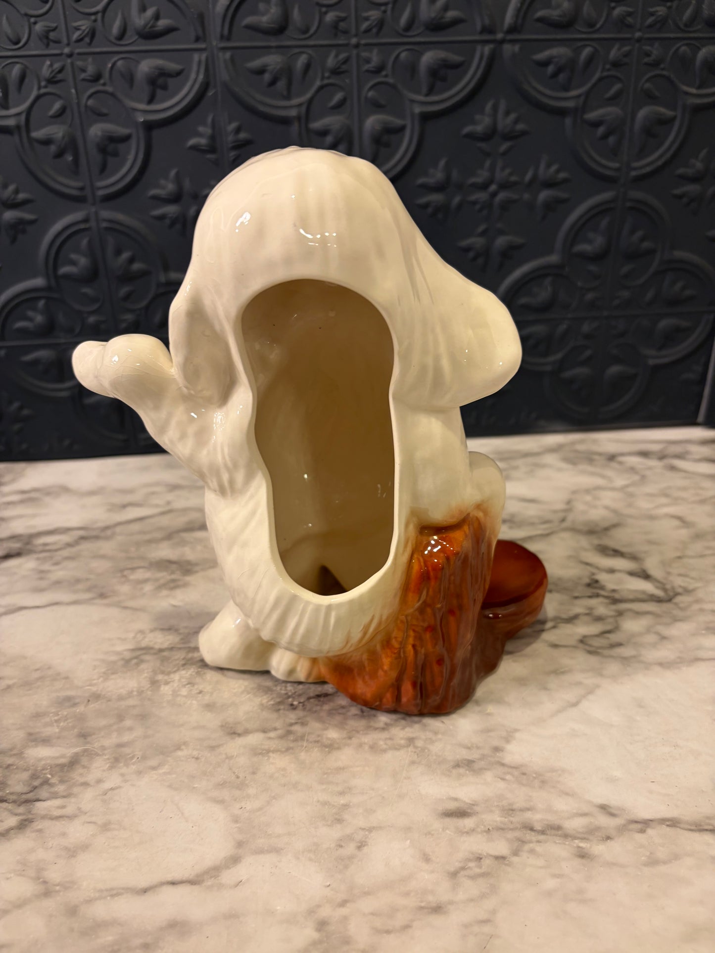 Freeman-McFarland Dog Planter