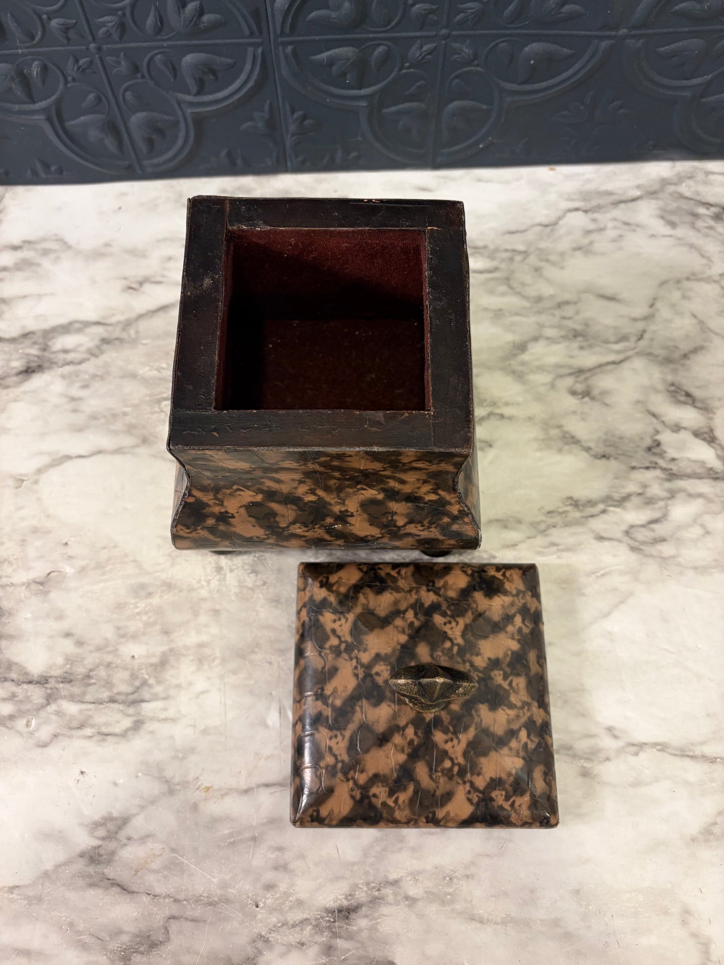 Tan and Black Bombay Keepsake Box