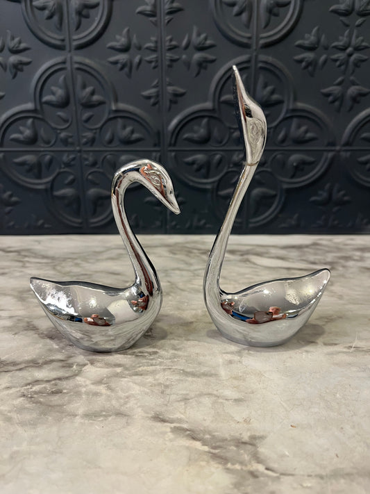 Mini Set of Silver Colored Swans