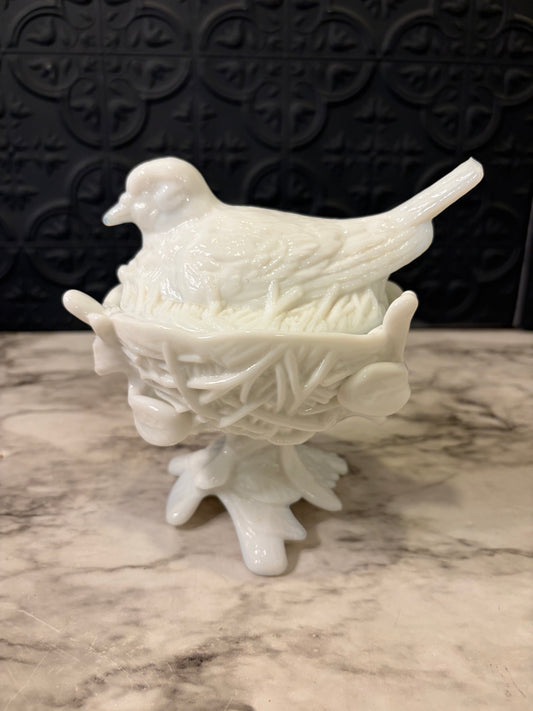 Westmoreland Robin on Nest Milk Glass Dish