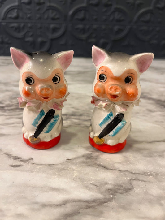 Renaissance Pigs salt and pepper shakers