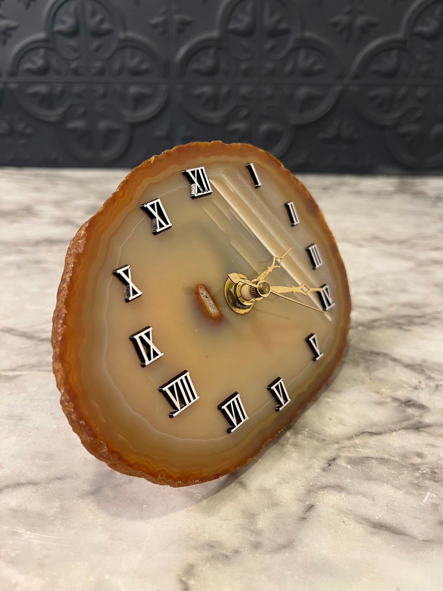 Agate Orange Table Clock