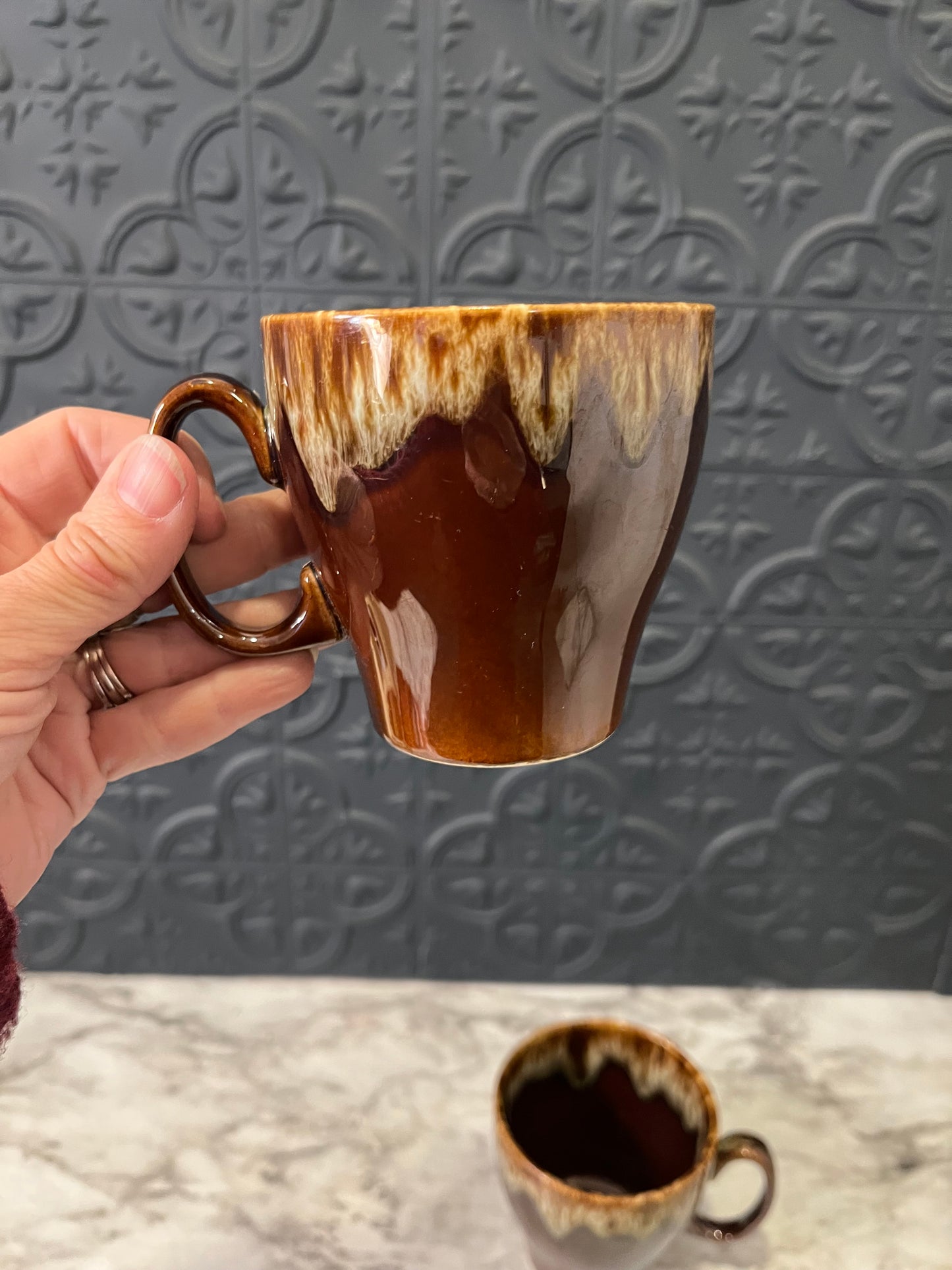 USA Brown Drip Mug set of 2