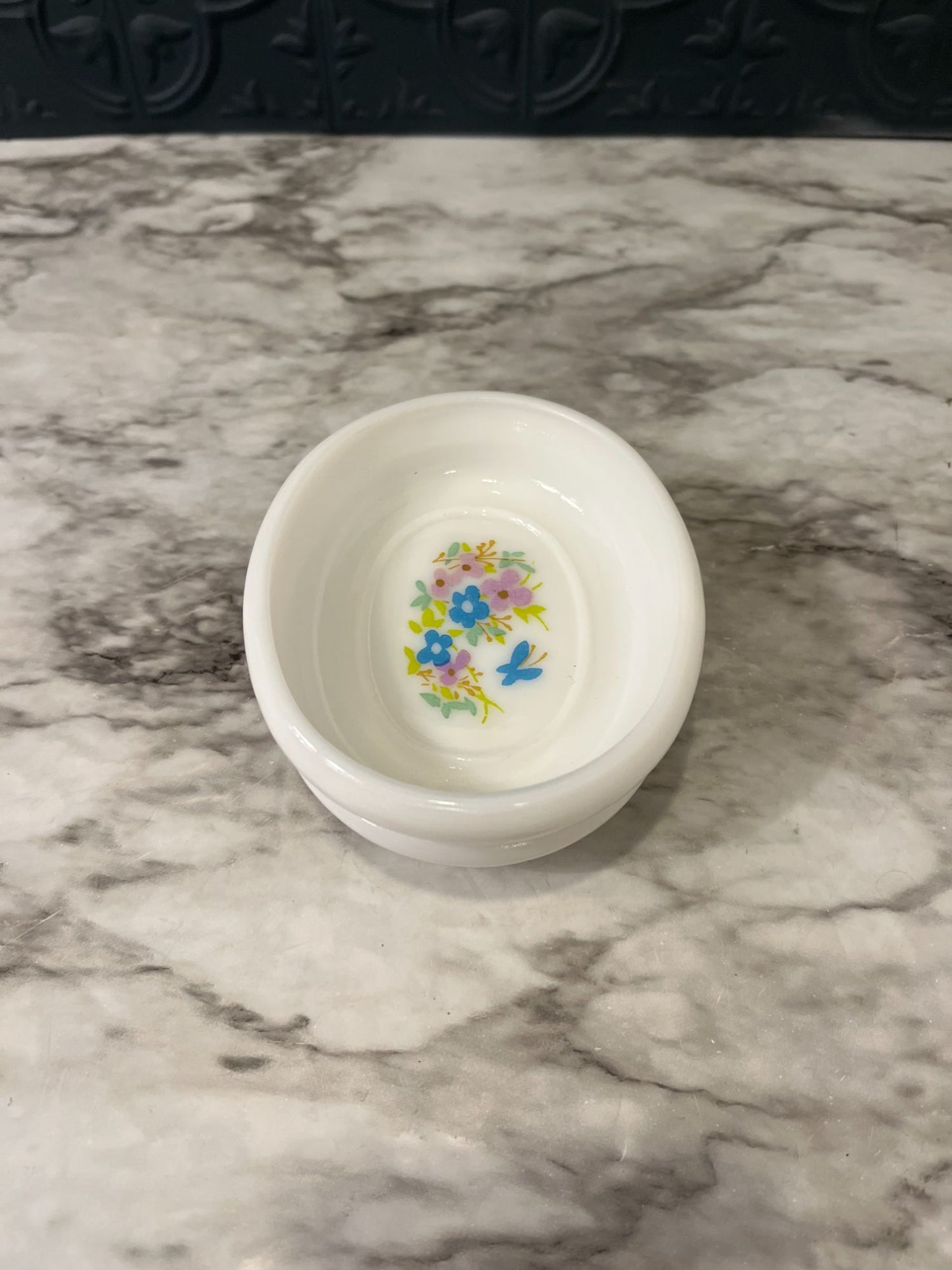 Avon Milk Glass Soap holder  with Flowers