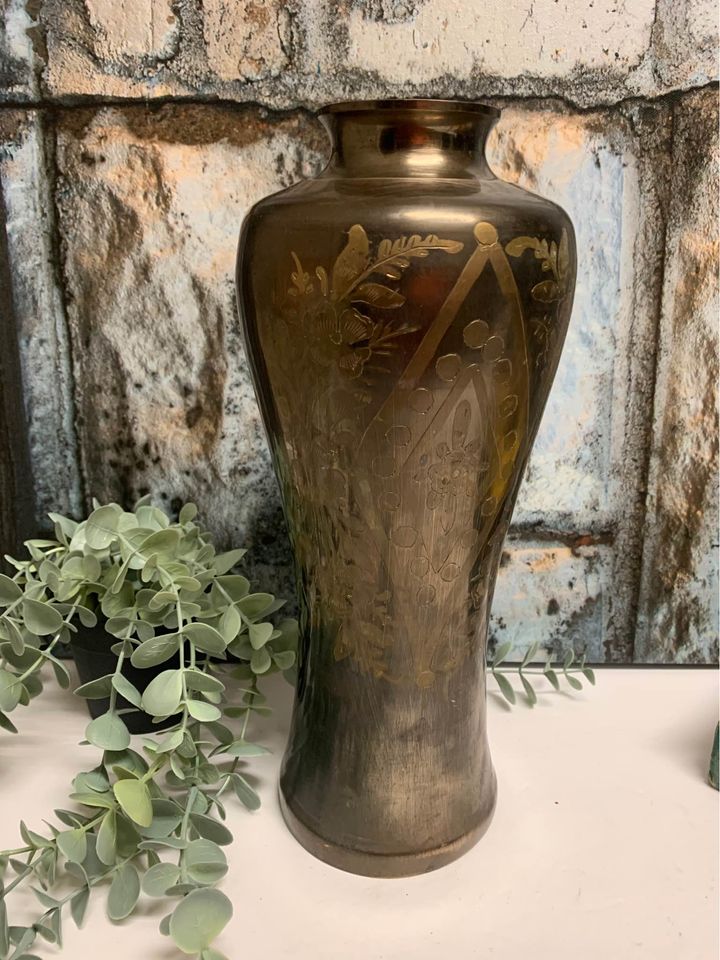 Two tone etched vase