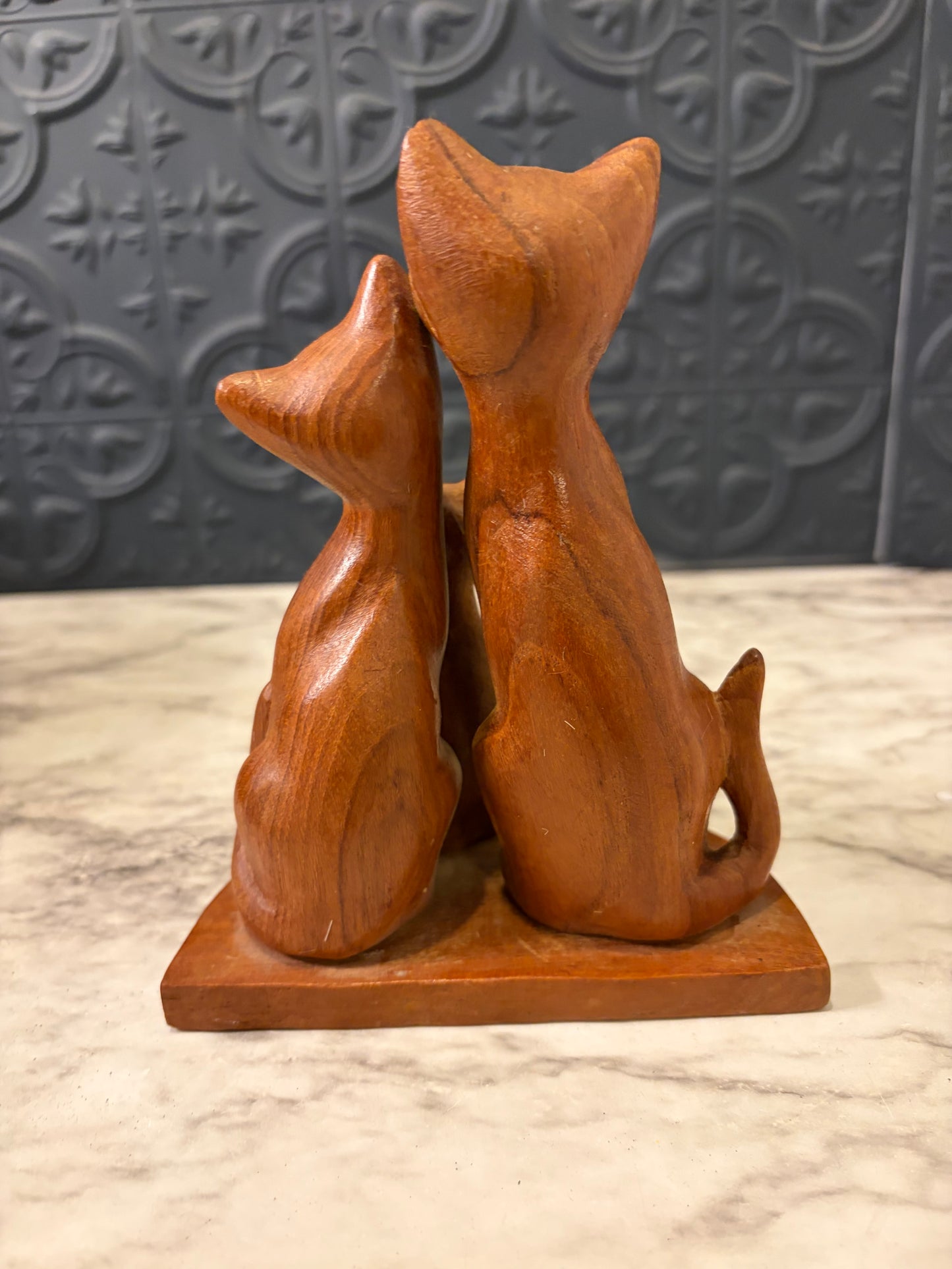 Wooden Cat Family