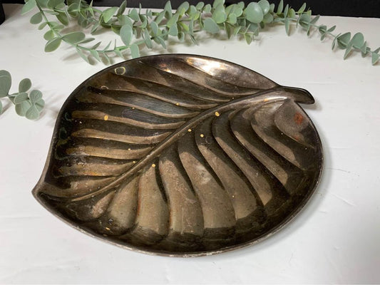 Leaf shape silverplate catchall