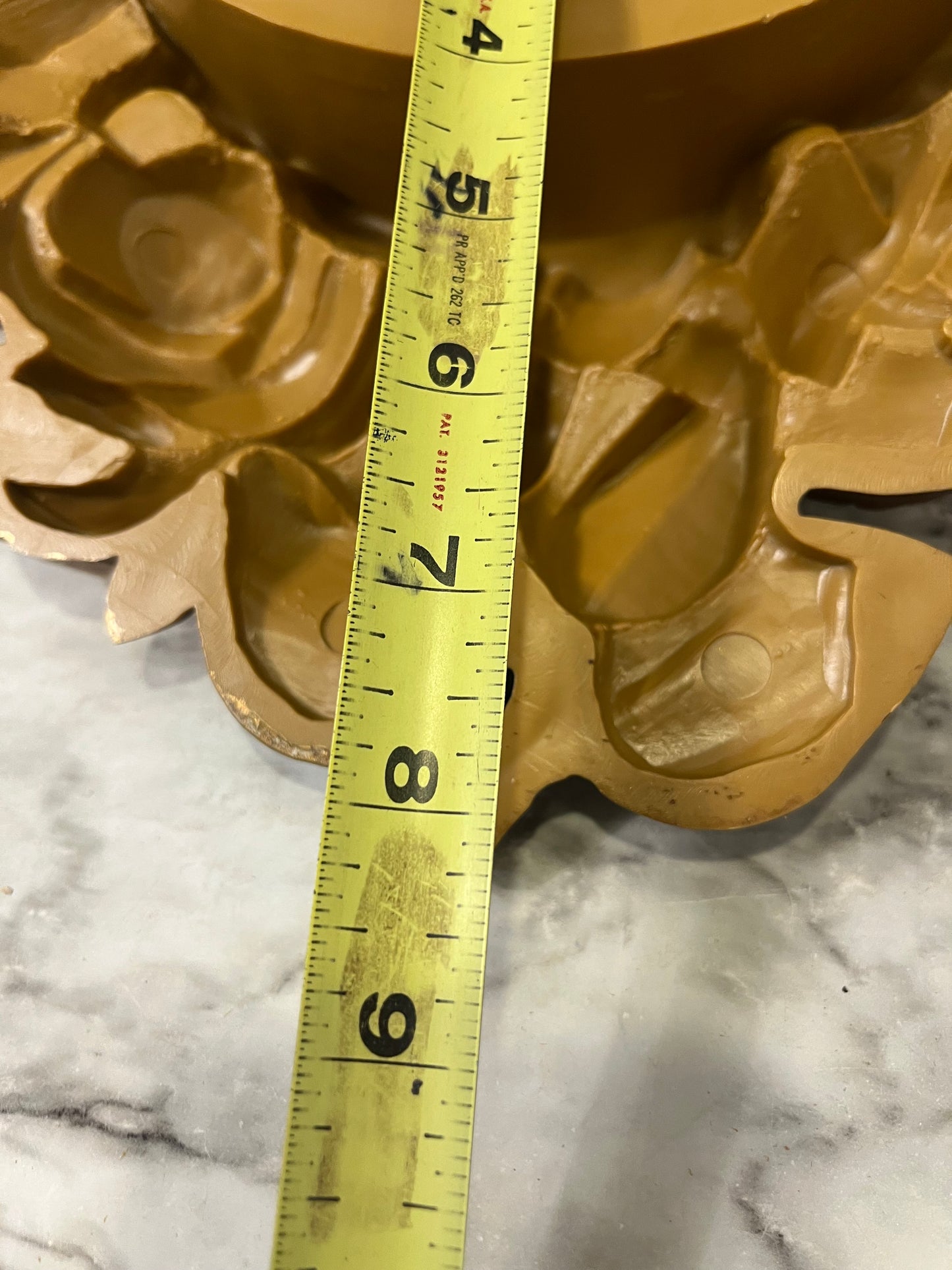 Rose Wall Pocket Gold and Cream Plastic