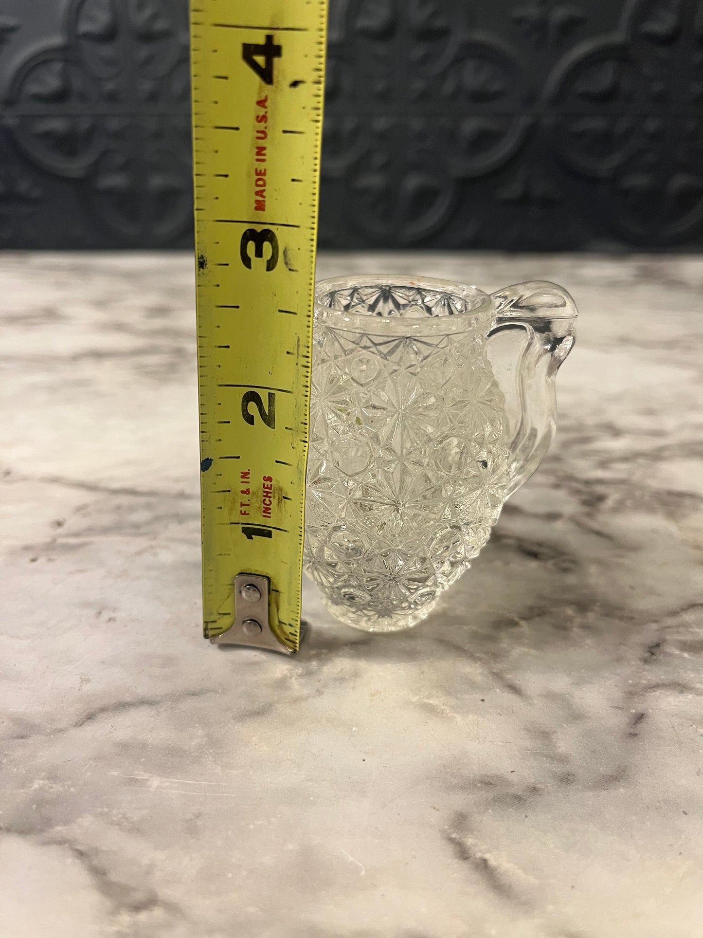 Daisy and Button Toothpick Holder