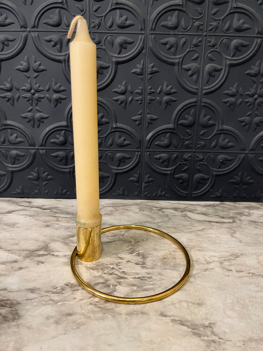 Metal Ring Candle Holder