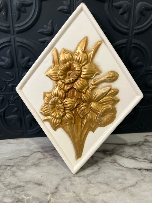 Ardco White and Gold Daffodil