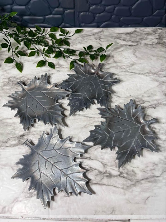 Pewter maple leaf set of 4