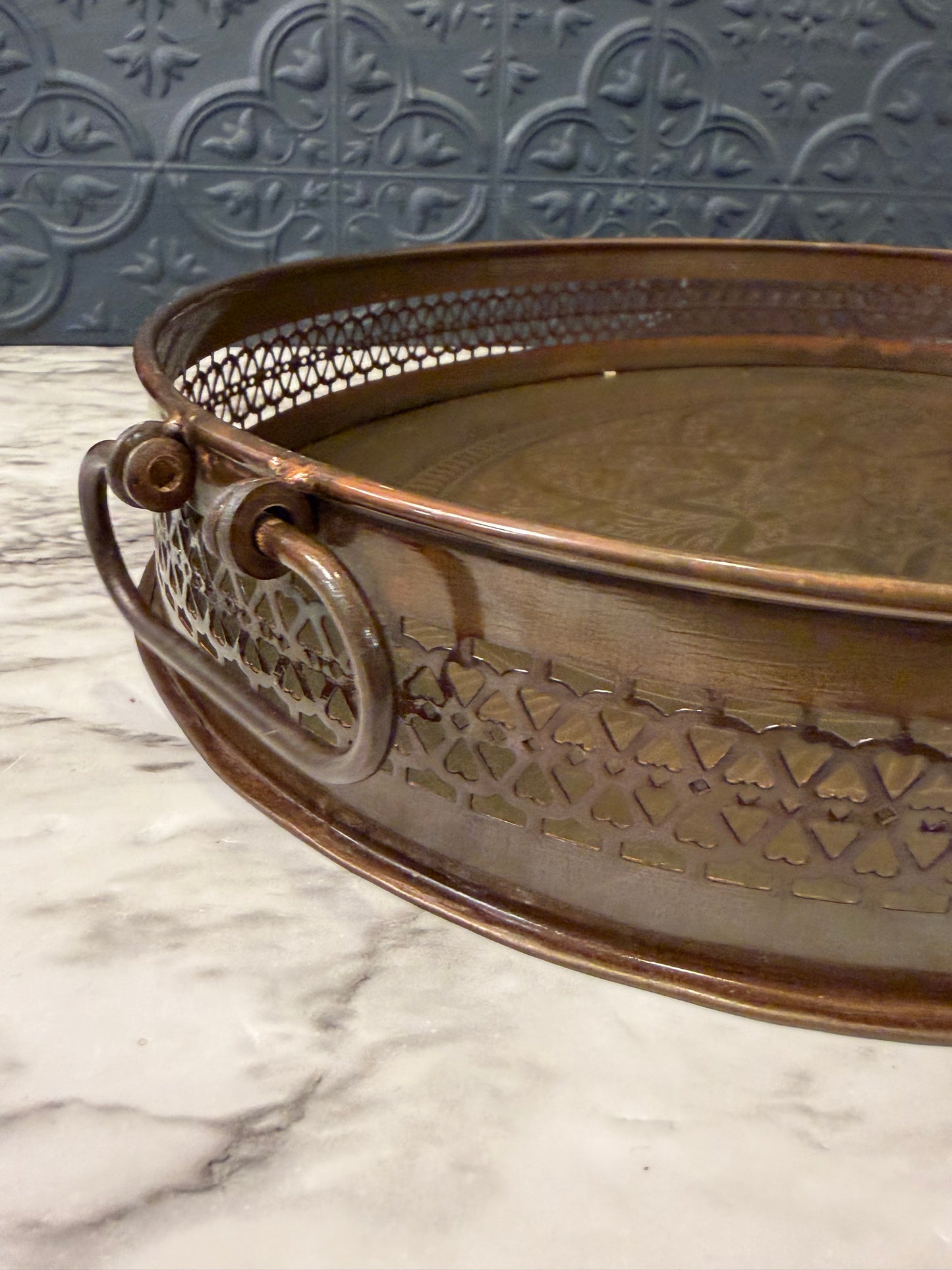 Oval Metal Tray 17"