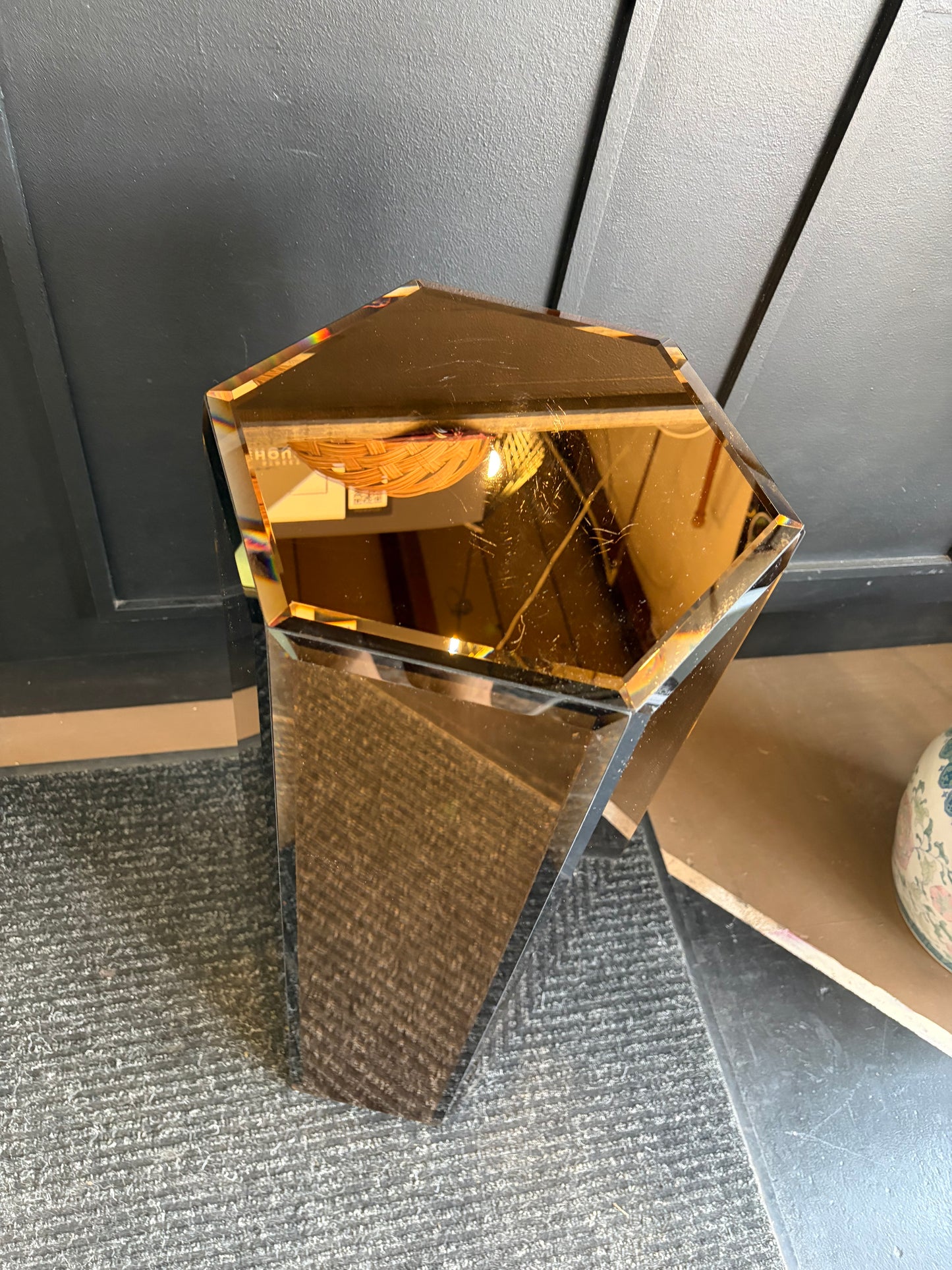 Rose Mirror Pedestal