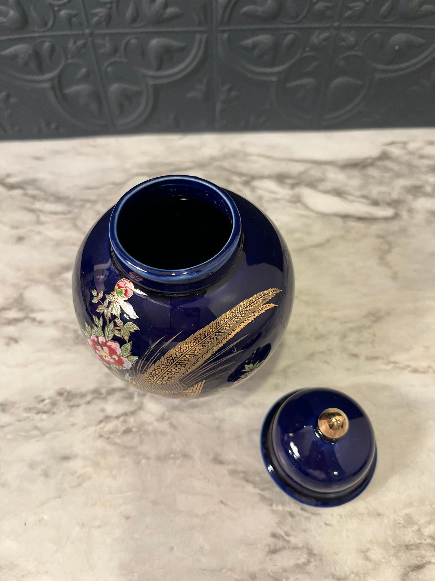 Blue Ginger Jar with Pheasants 6"