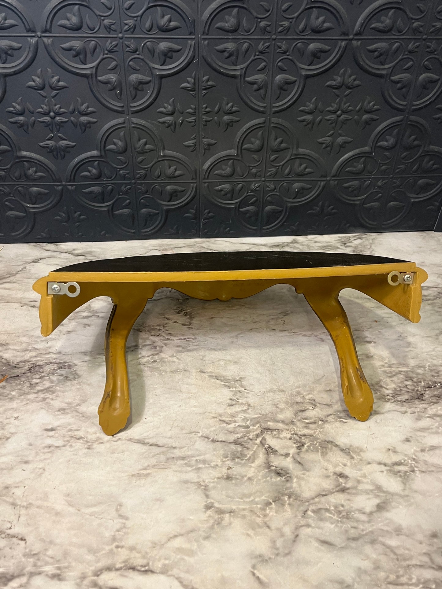 Vintage Plastic Gold Shelf 13"