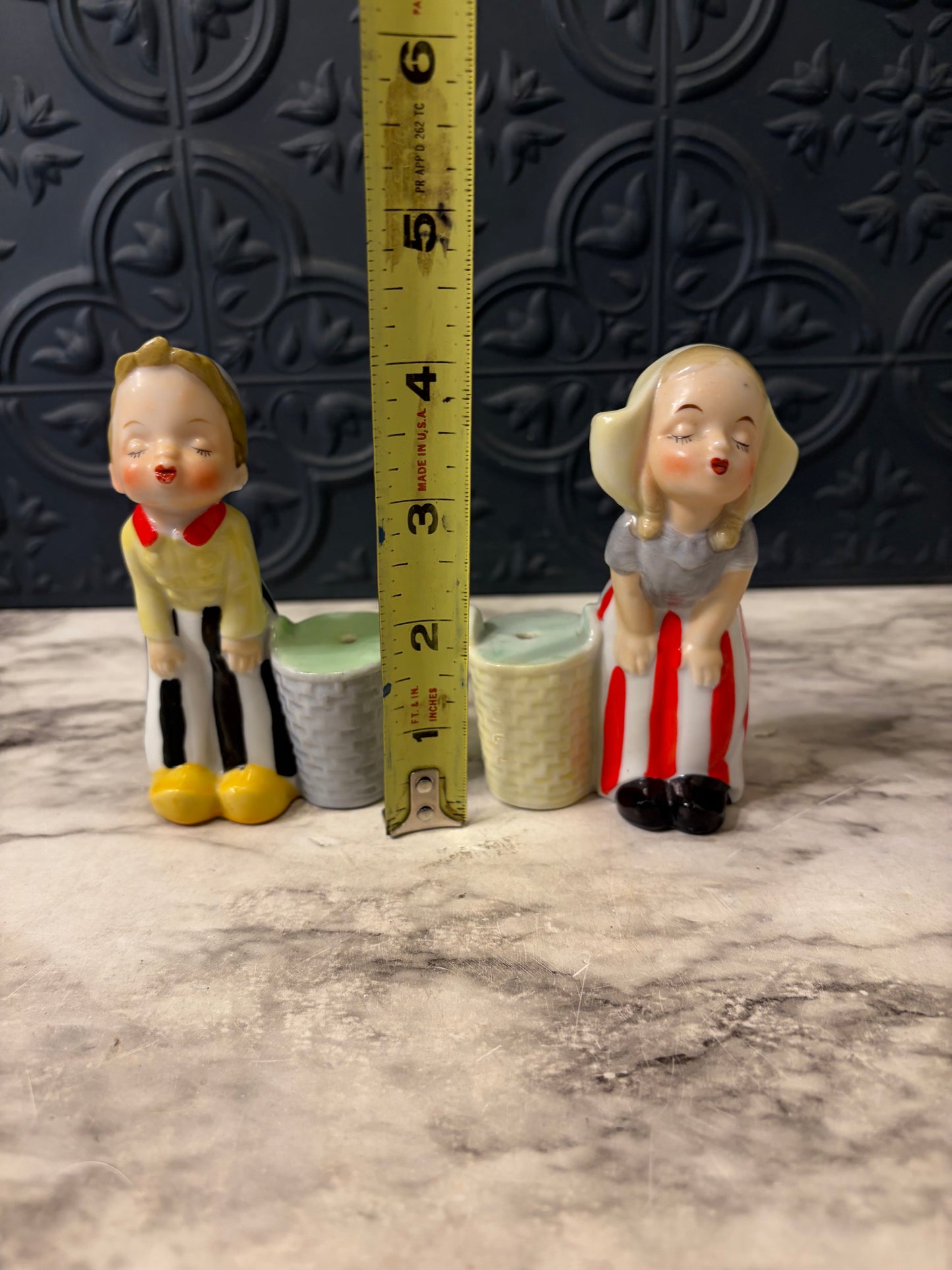 Dutch Boy and Girl Figures