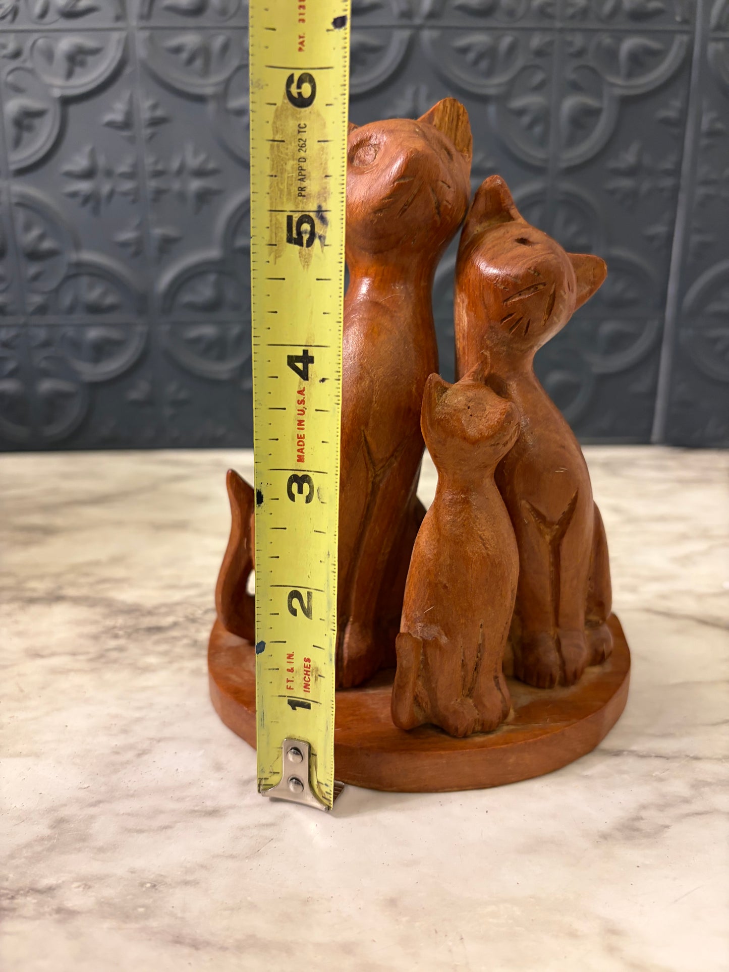 Wooden Cat Family