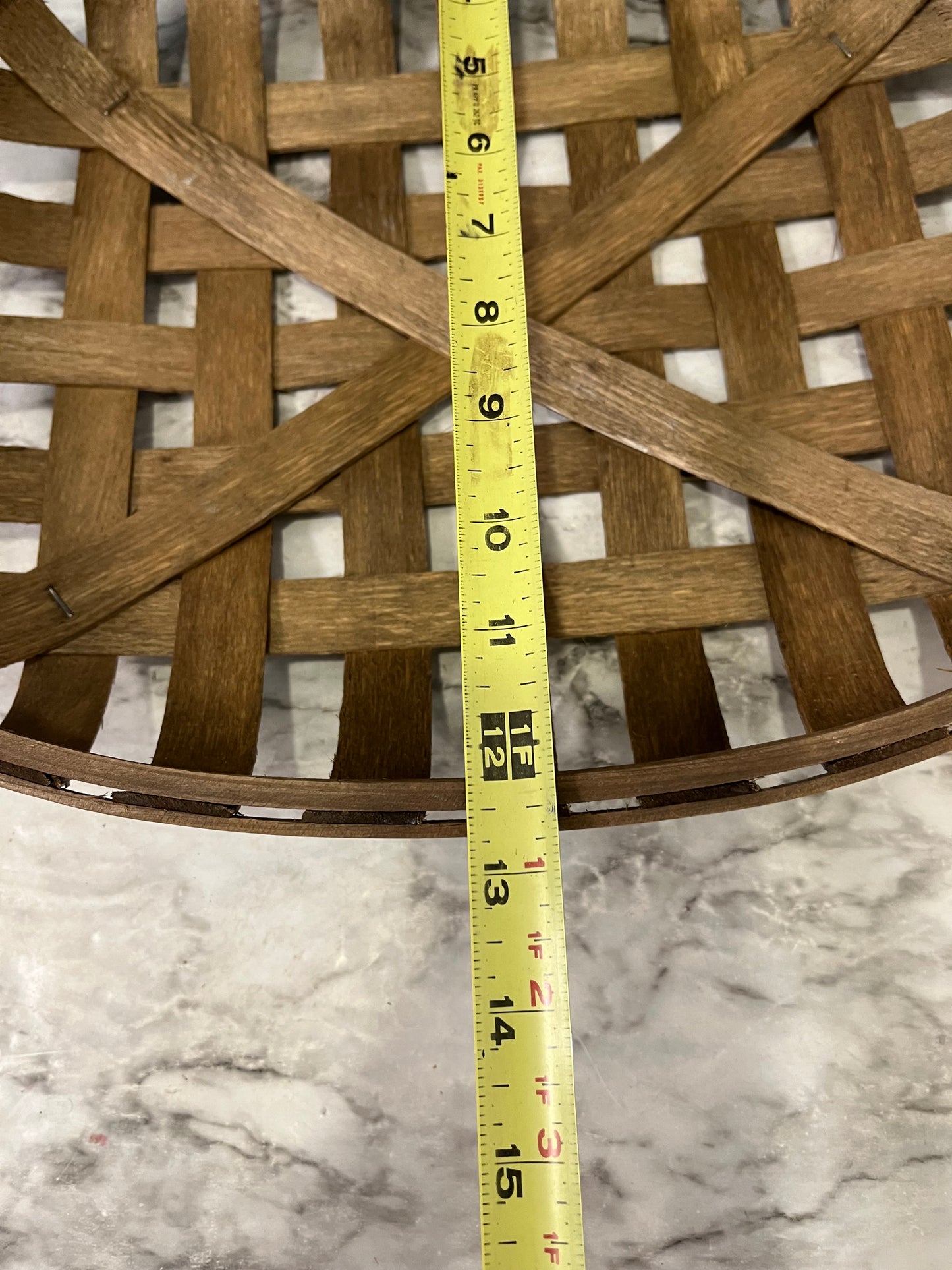 Tobacco Basket