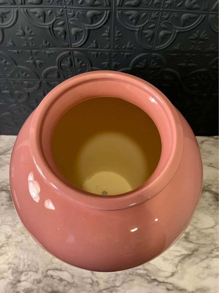 Large pink Haeger vase