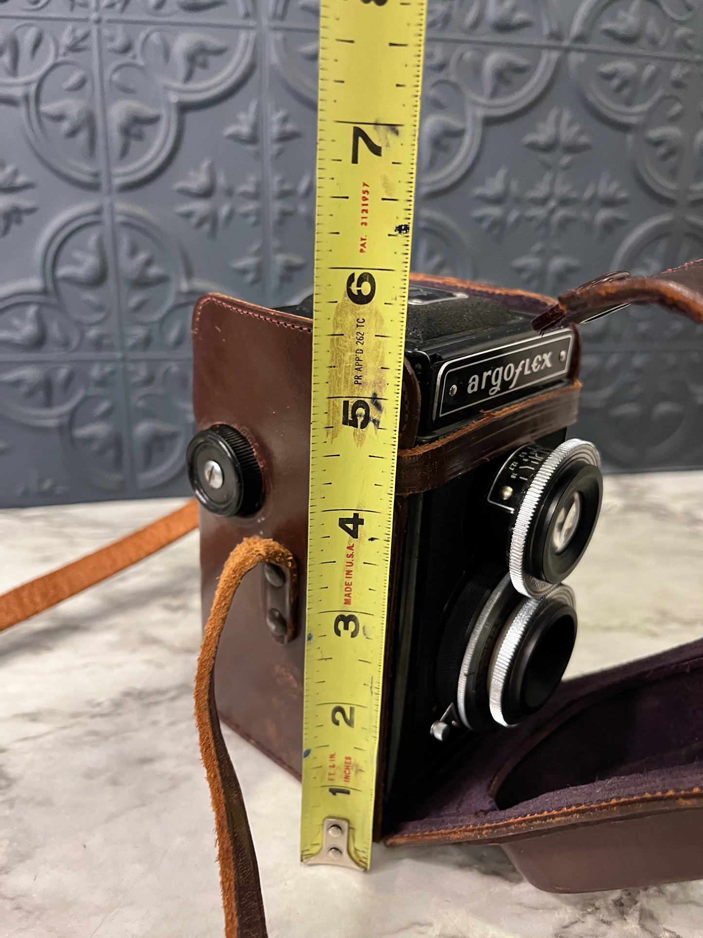 Argoflex TLR Camera in leather Case