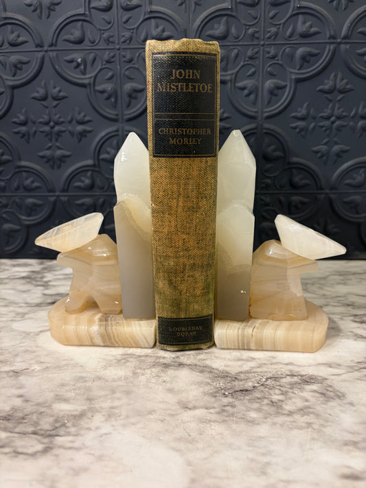 Cream Onyx Siesta Bookend set of 2