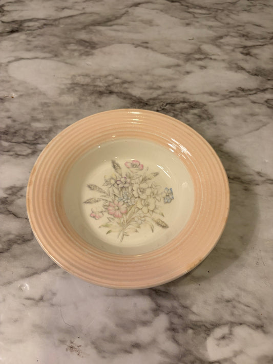 Triumph Small Round Dish