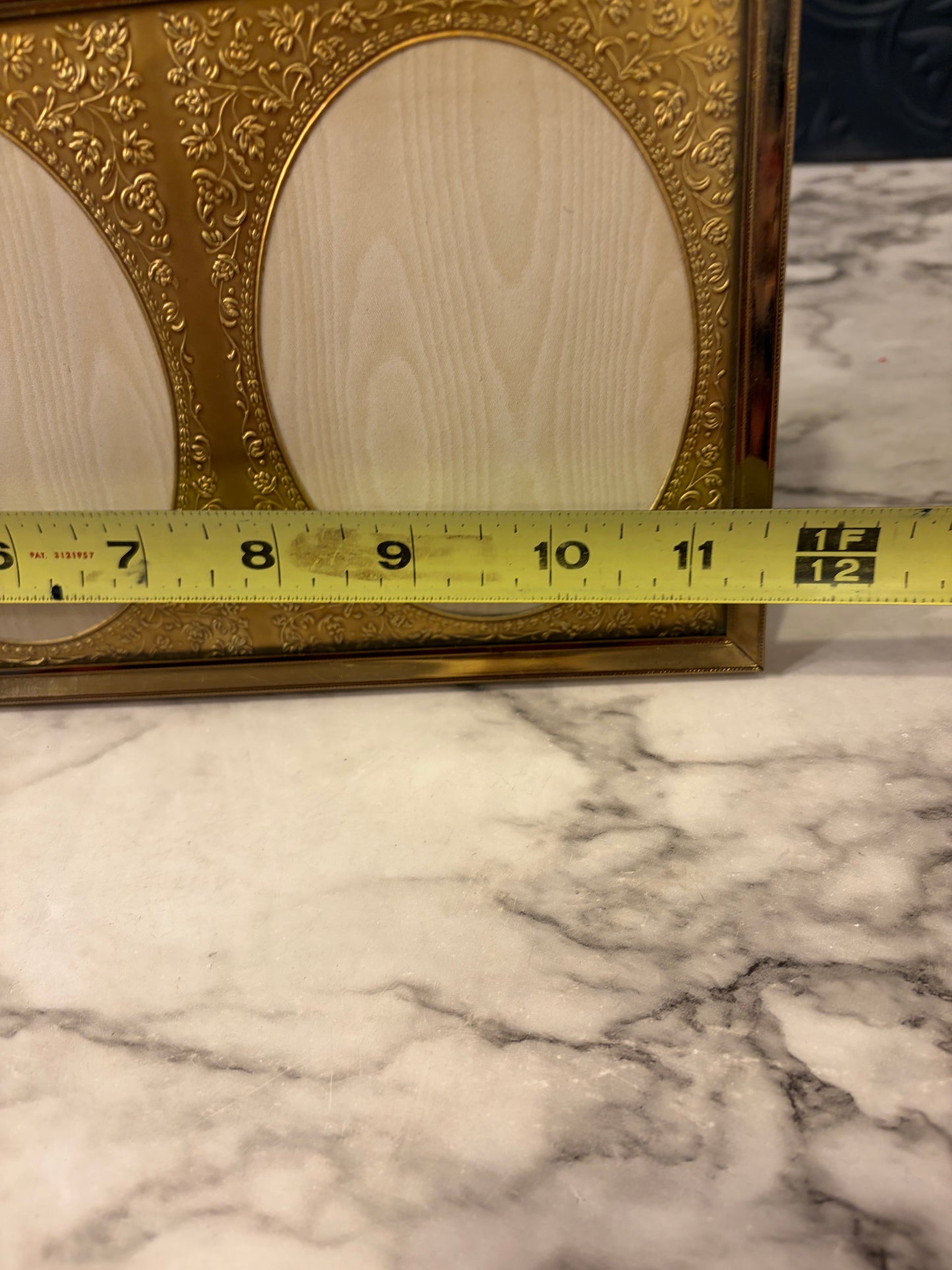Vintage Triple Oval Frame