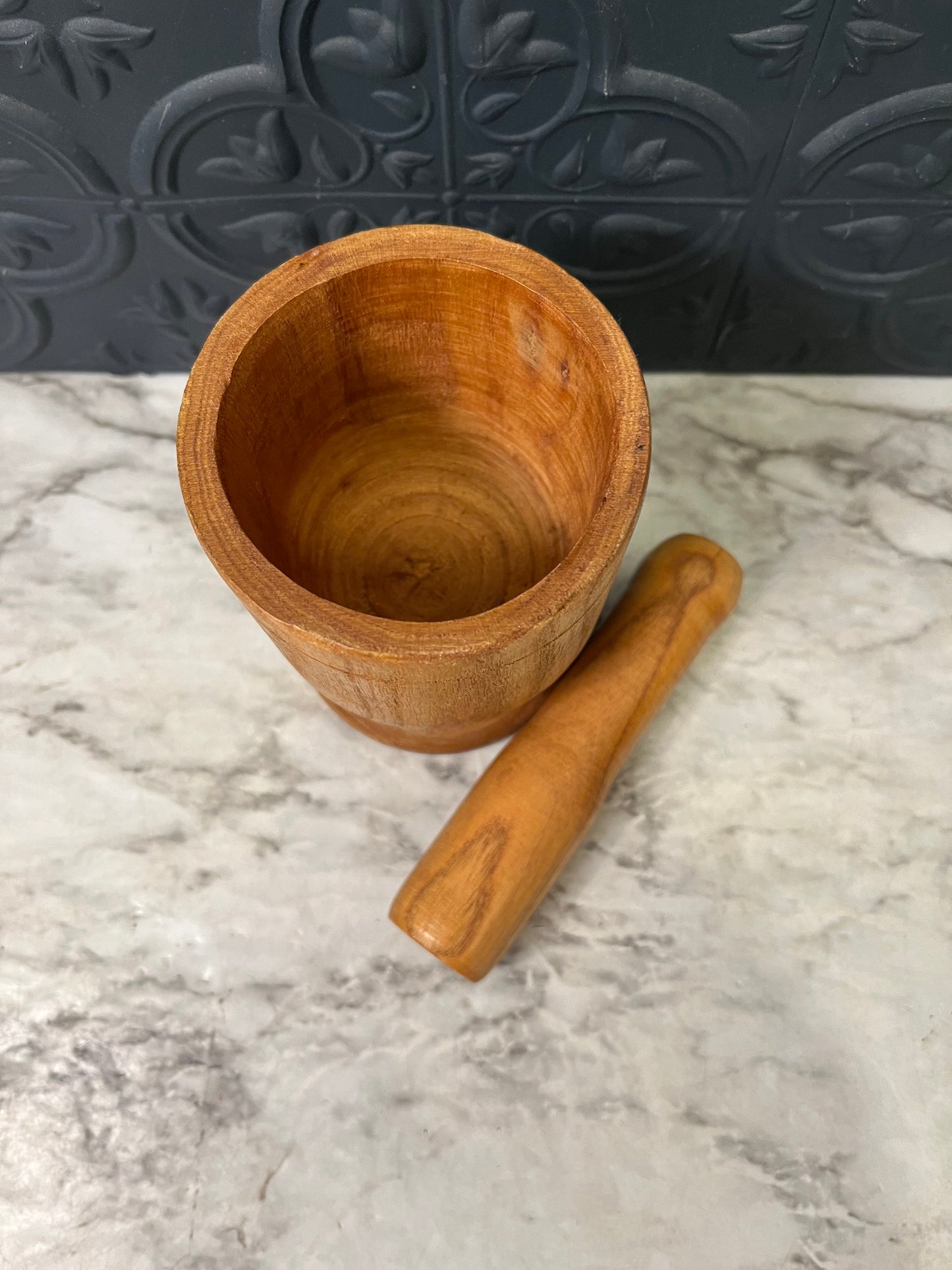 Bene Casa Wood Mortar and Pestle Set