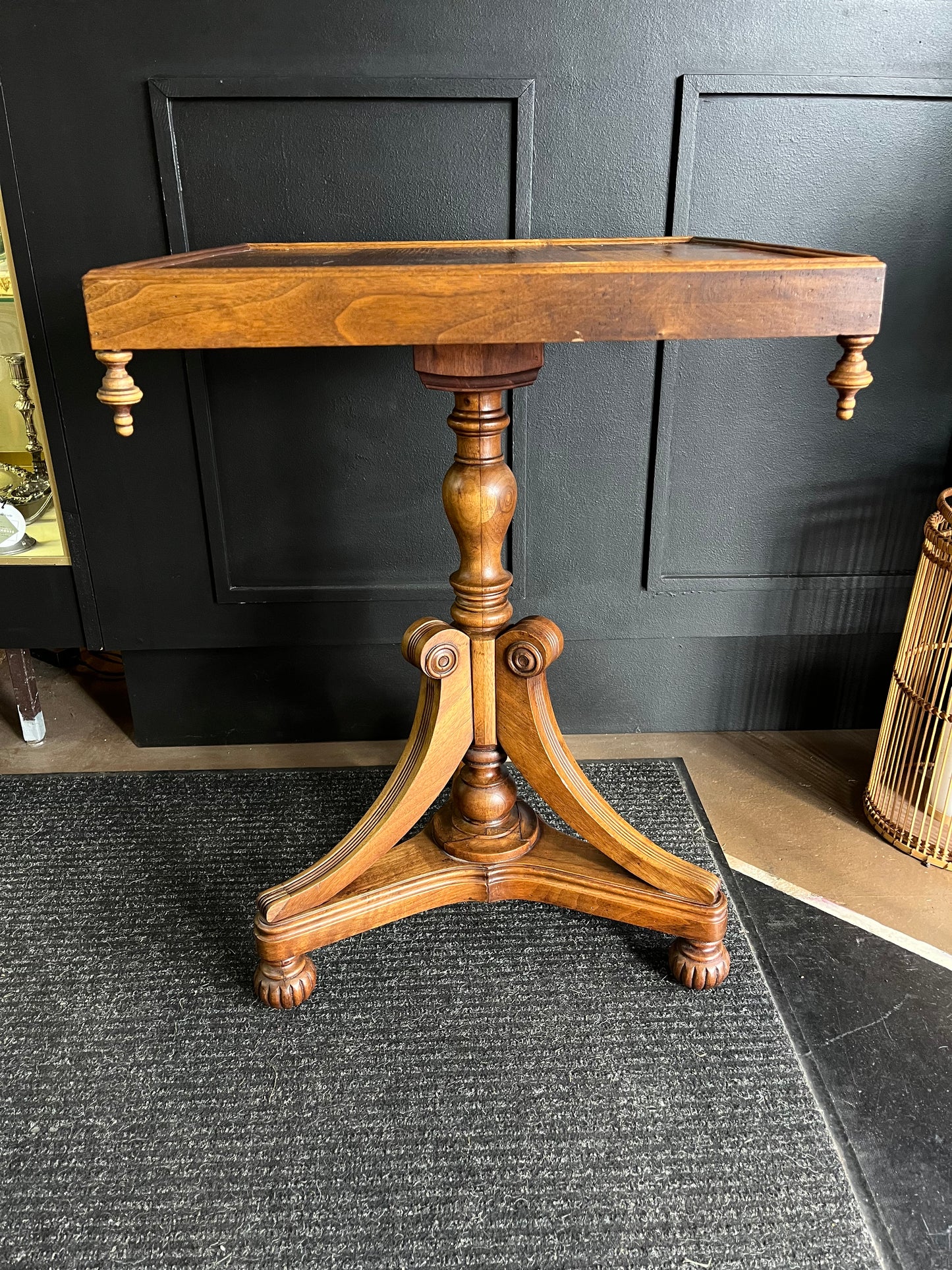 Antique Wood Parlor Table with Finial Corners