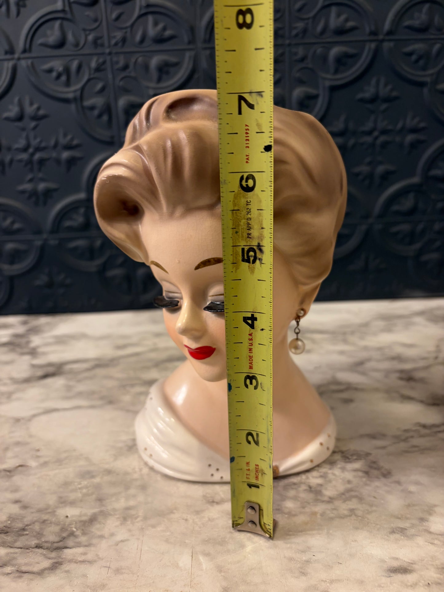 Inarco Lady Head Vase E1067 with Side Curl