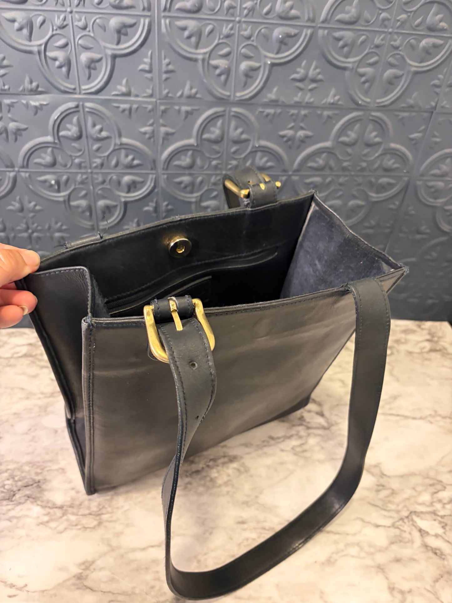 Hunt Club Black Leather Shoulder Bag