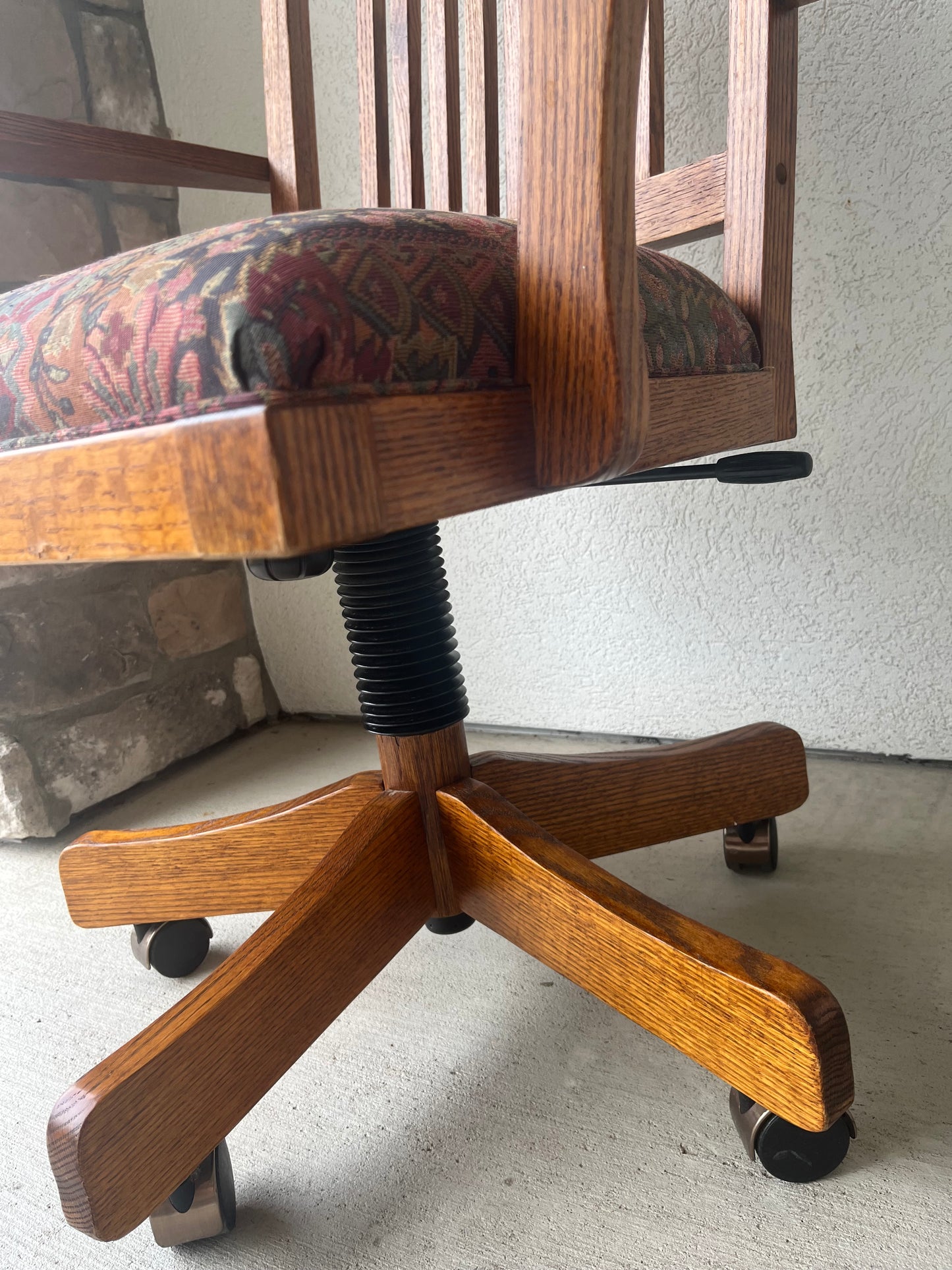 Mission Style Oak Adjustable Office Chair