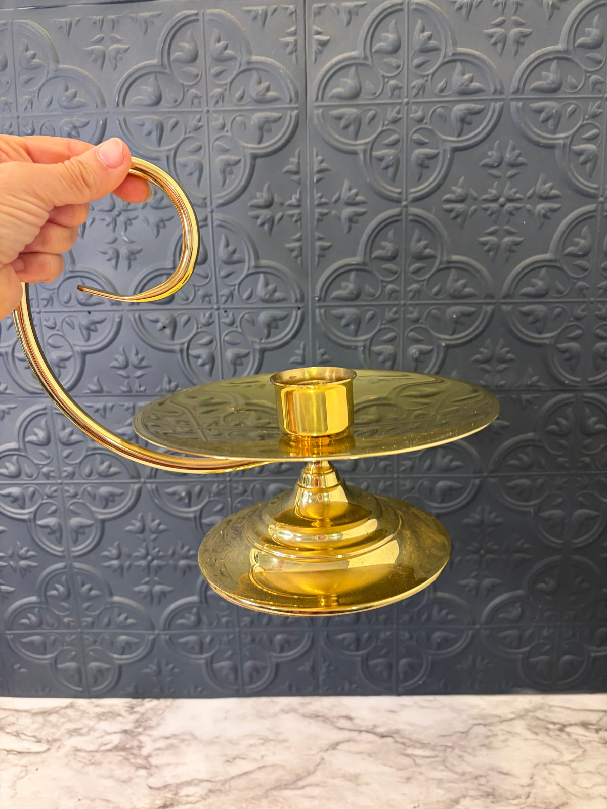 Genie Style Chamber Candle Holder