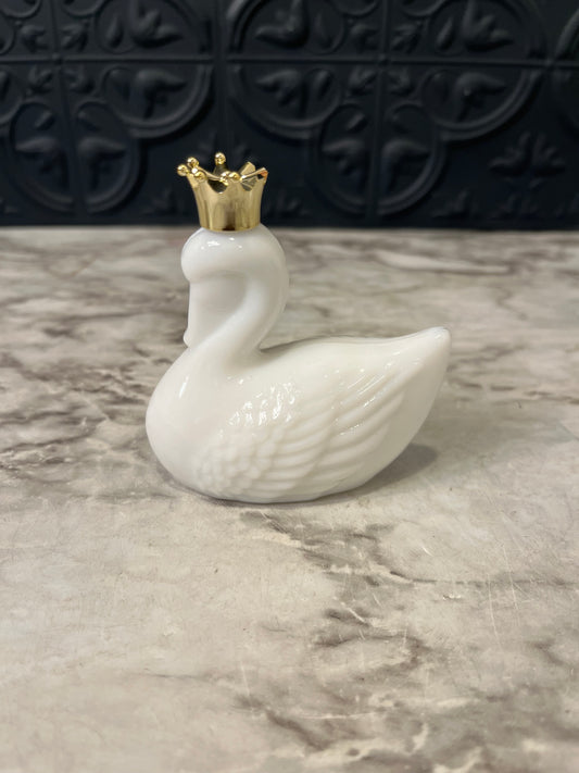 Vintage Avon Royal White Milk Glass Swan