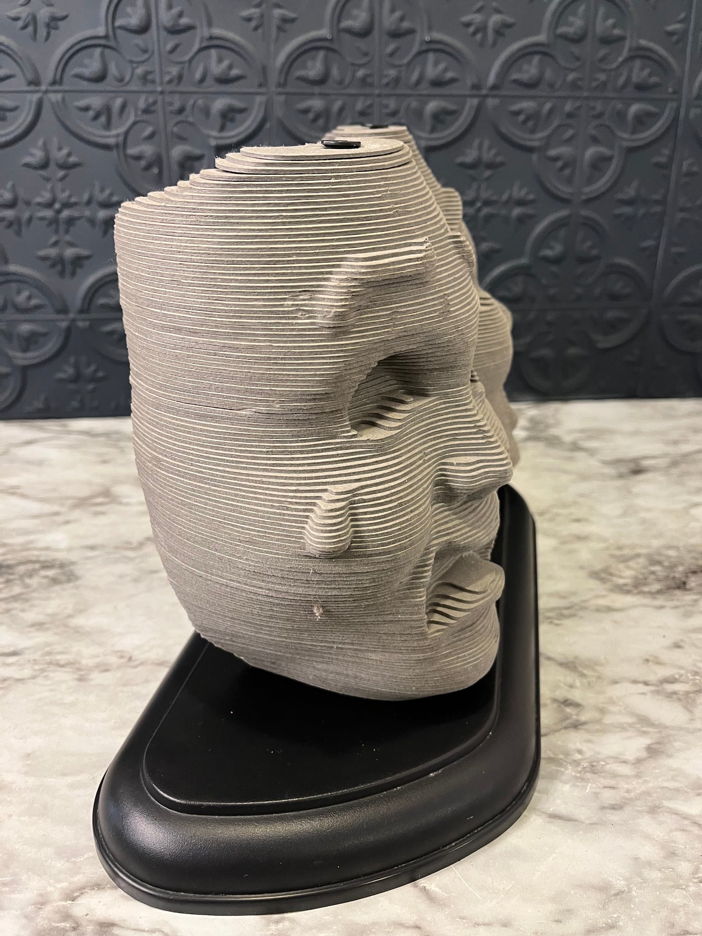 1997 Milton Bradley 3D Drama Masks