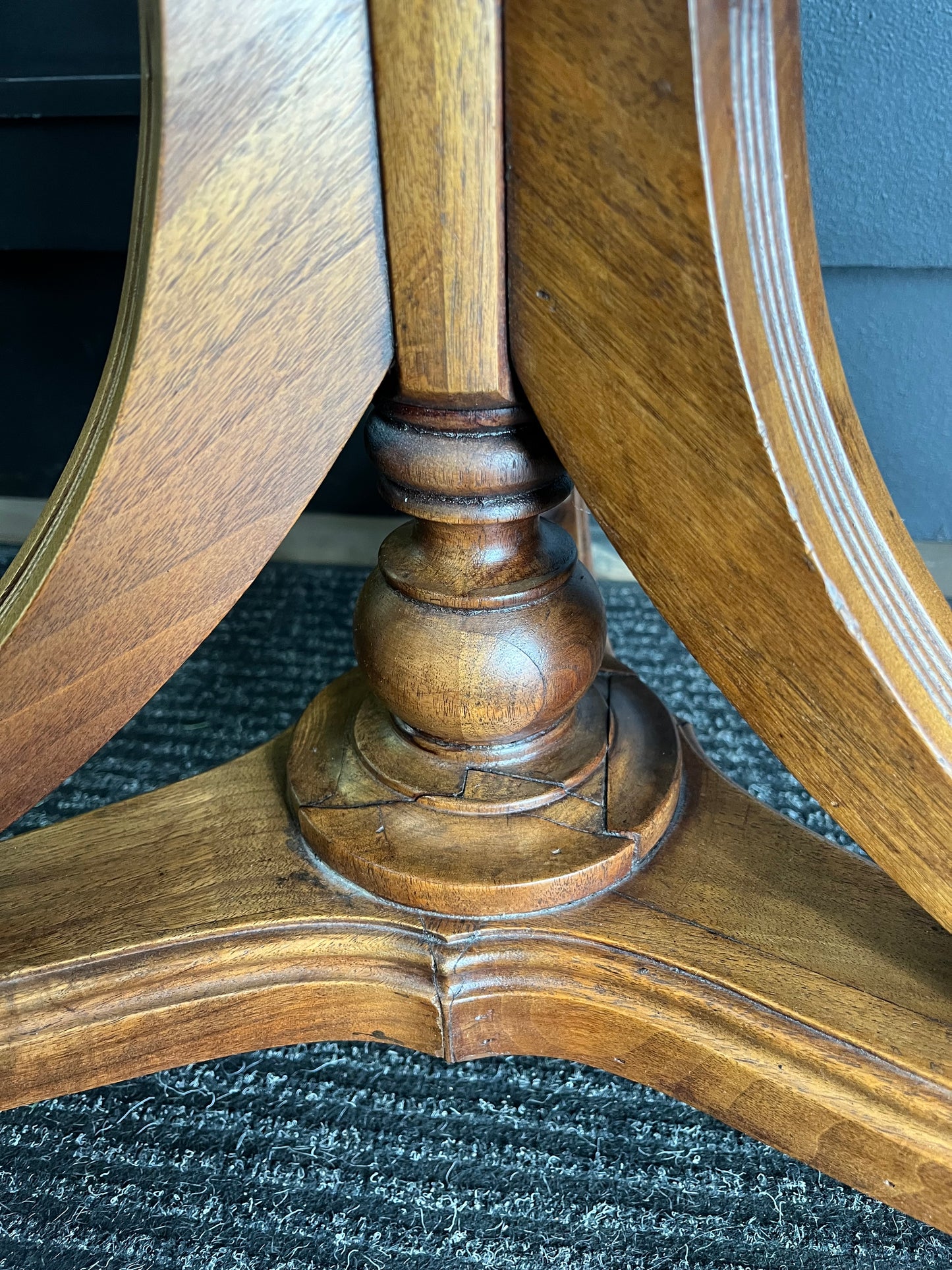 Antique Wood Parlor Table with Finial Corners