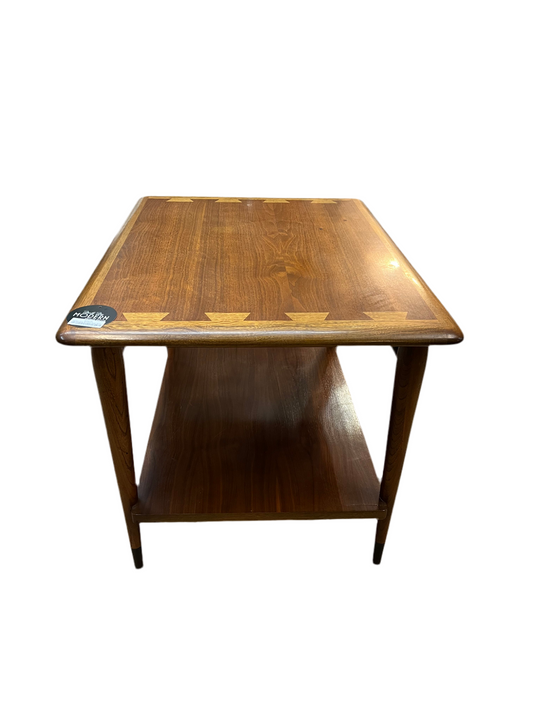 MCM Lane Acclaim Side Table Maple and Elm
