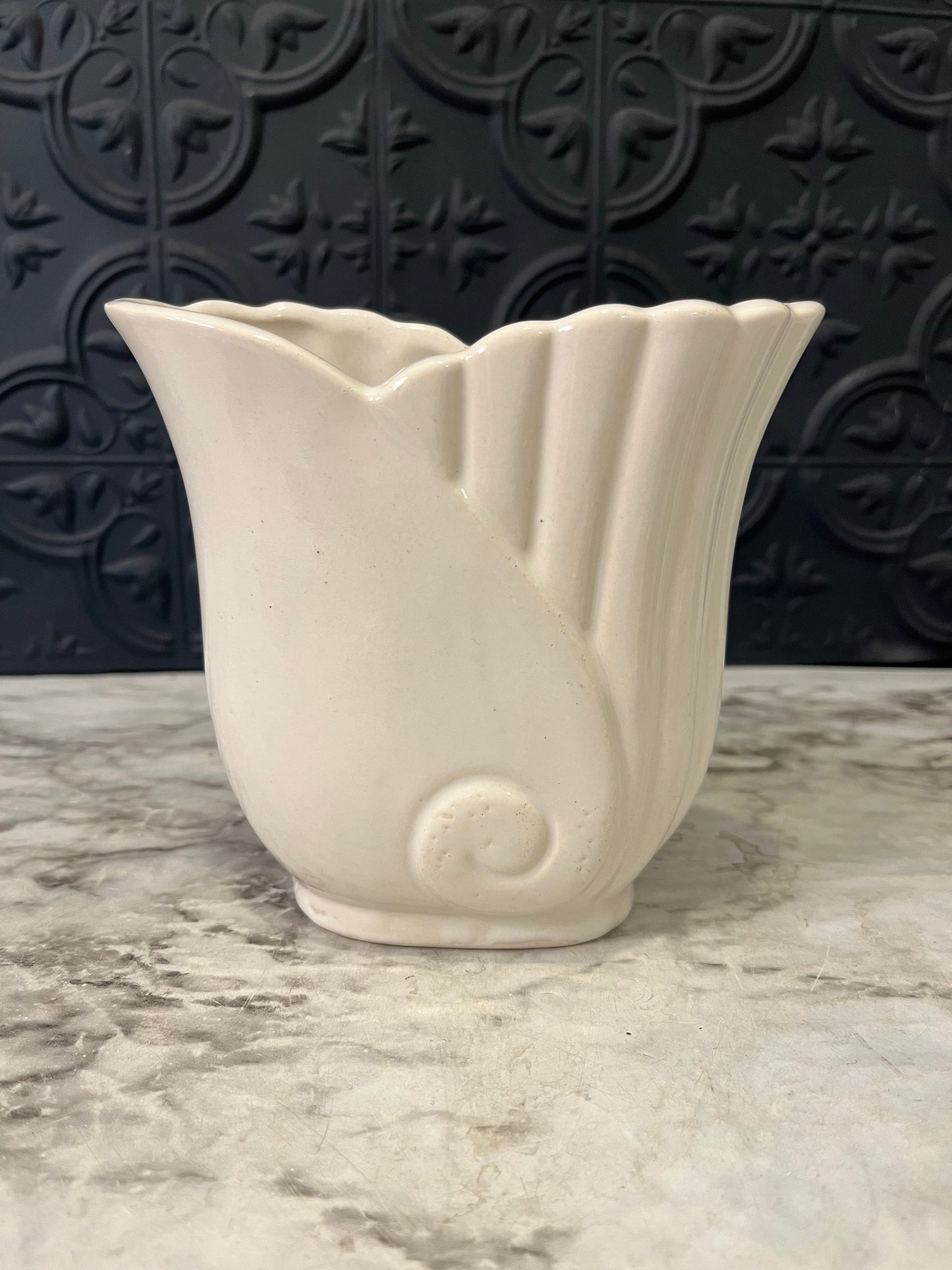 White Ceramic Scalloped shell Vase
