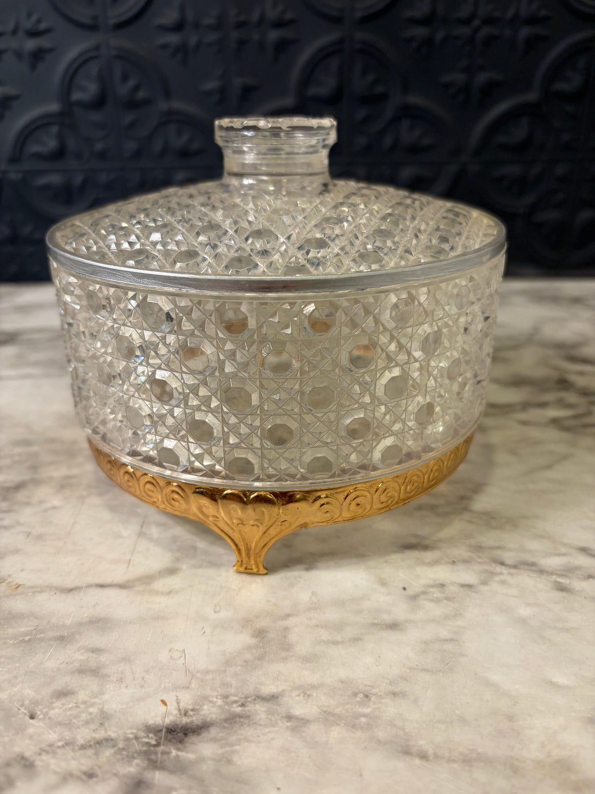 Avon Plastic Powder Jar